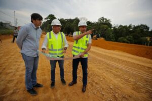 Wilson Lima fiscaliza fase final da execução das obras do Complexo Viário Anel Sul