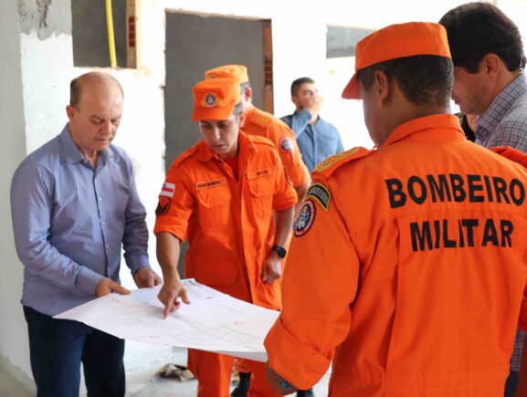 SSP-AM vistoria construção do Canil do Corpo de Bombeiros do Amazonas