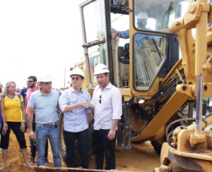Imagem da notícia - Governador David Almeida realiza abertura dos trabalhos do pacote de obras para 2017