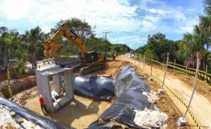 Imagem da notícia - Governo do Amazonas instala novas estruturas para a recuperação da Estrada de Novo Airão