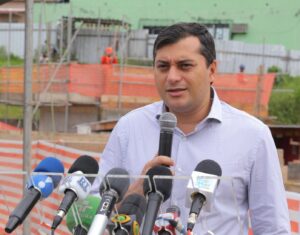 Imagem da notícia - Governador Wilson Lima anuncia investimento de quase R$ 800 milhões com retomada de obras na capital e no interior