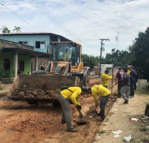 Imagem da notícia - Seinfra recupera as ruas do munícipio de Fonte Boa