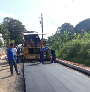 Imagem da notícia - Seinfra realiza obras de pavimentação nas ruas de Envira