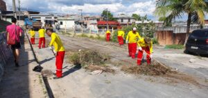 Imagem da notícia - Seinfra realiza obras e serviços de limpeza no bairro Mutirão