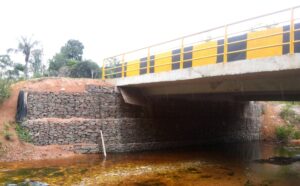 Imagem da notícia - Governo do Amazonas entrega pontes no Ramal da Morena, em Presidente Figueiredo