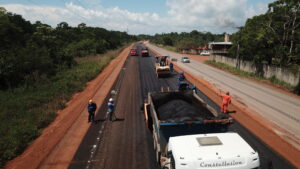 Imagem da notícia - Governo do Amazonas discute estratégias de investimentos durante Fórum de Infraestrutura Regional, em Belém (PA)