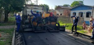 Imagem da notícia - Governo do Estado realiza pavimentação em mais de 30 ruas em Urucará