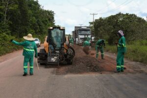 Imagem da notícia - Governo do Amazonas avança com obras de manutenção na Estrada de Balbina